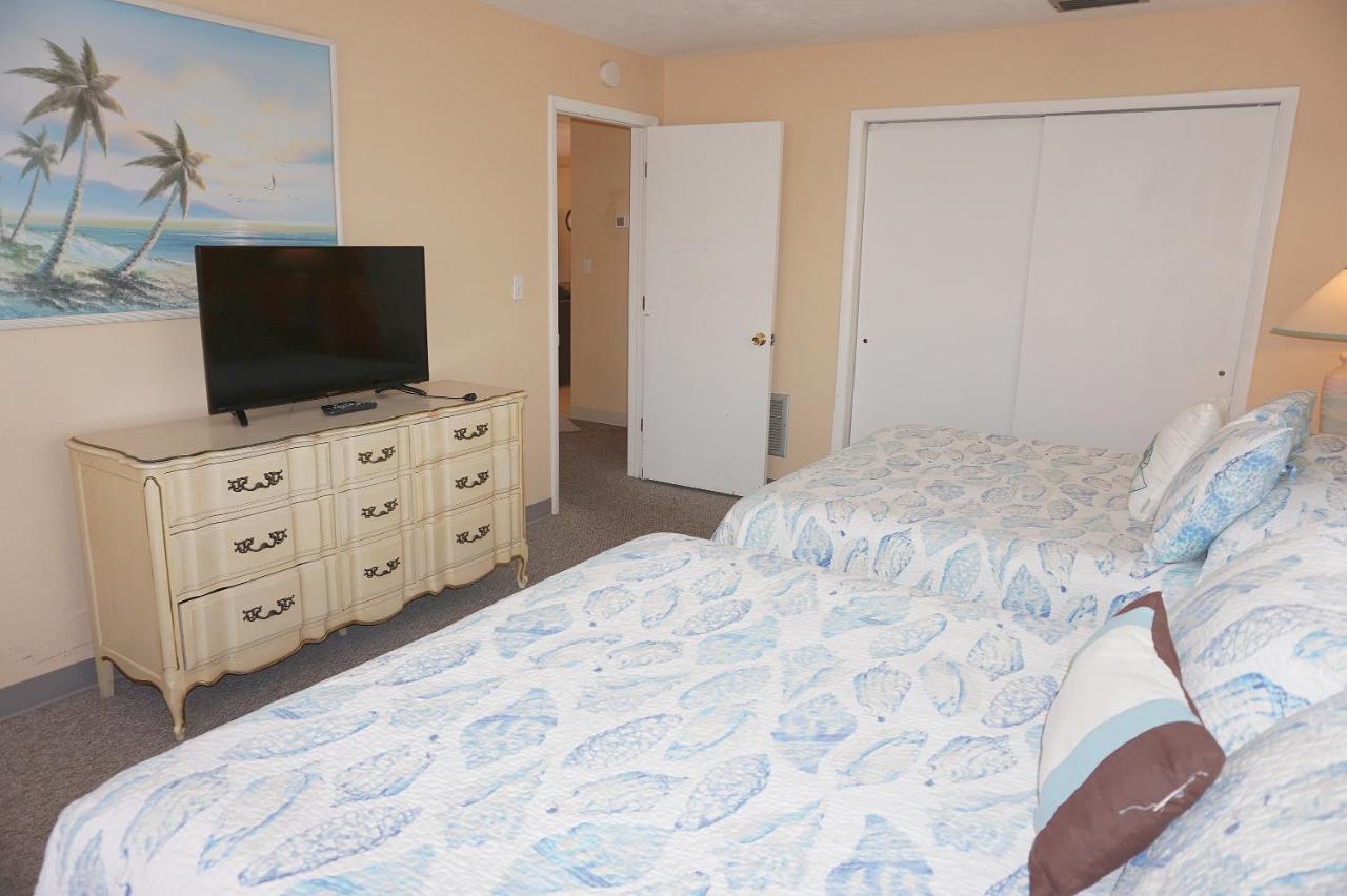 Redington Surf Resort By Travel Resort Services St. Pete Beach Exteriér fotografie