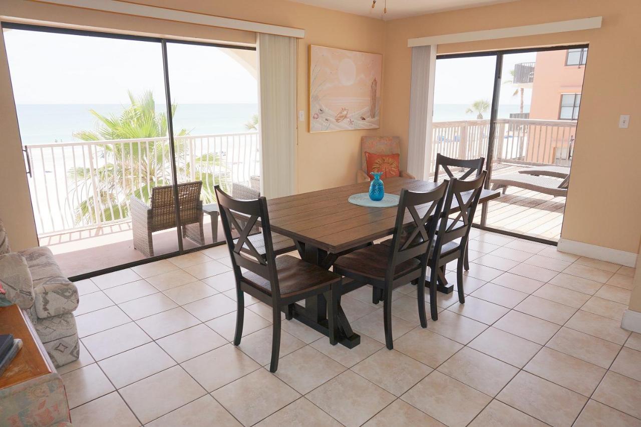 Redington Surf Resort By Travel Resort Services St. Pete Beach Exteriér fotografie