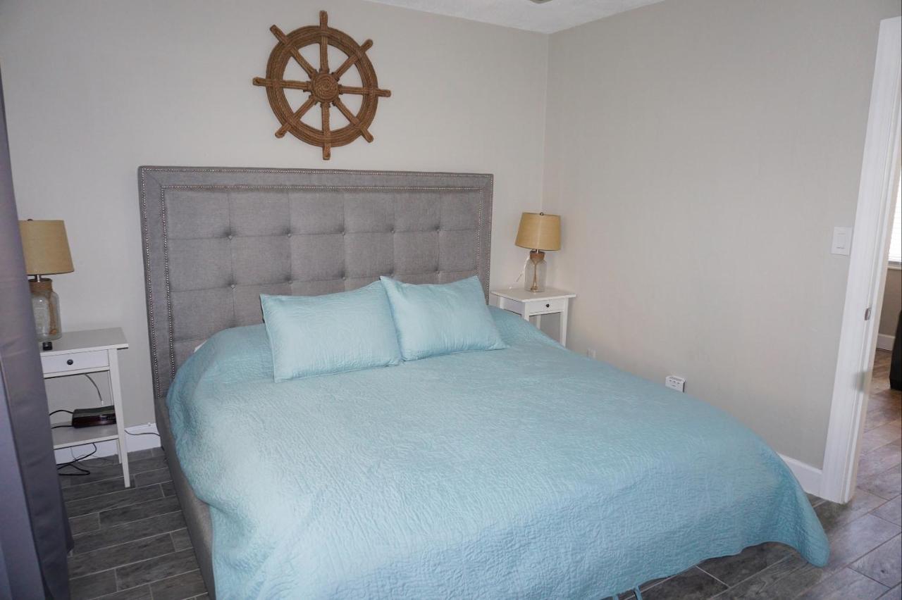 Redington Surf Resort By Travel Resort Services St. Pete Beach Exteriér fotografie