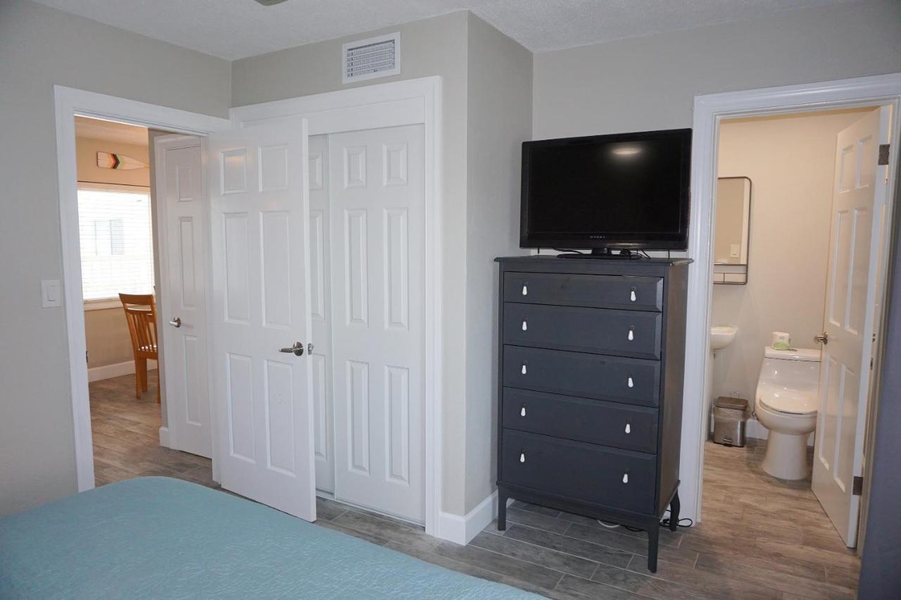 Redington Surf Resort By Travel Resort Services St. Pete Beach Exteriér fotografie