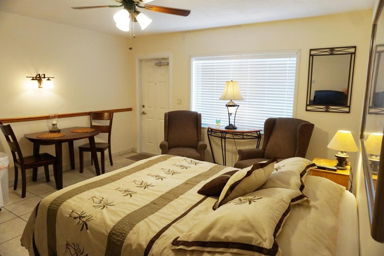 Redington Surf Resort By Travel Resort Services St. Pete Beach Exteriér fotografie